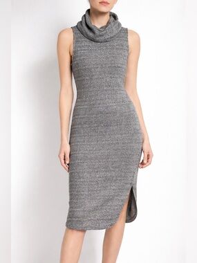 LUSH Sleeveless Turtleneck Sweater Dress Size Small Gray Knit Bodycon Midi
